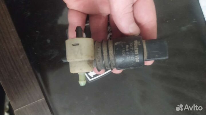 Моторчик омывателя Mitsubishi Outlander XL