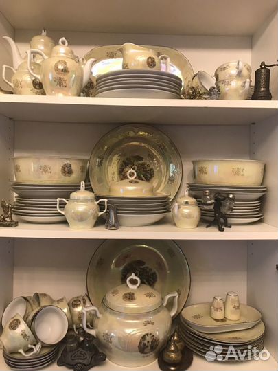 Чайно - столовый сервиз на 12 персон