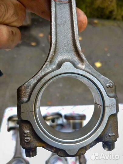 Поршни Опель мокка 1.8