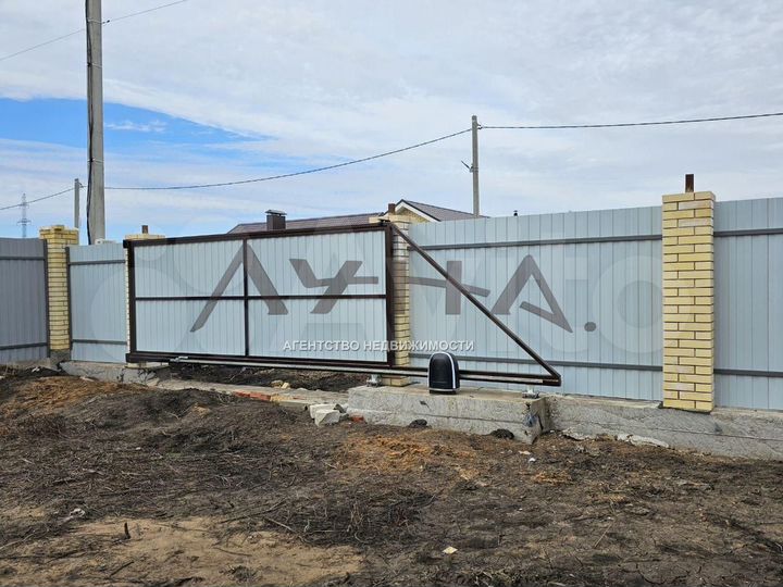 Коттедж 139 м² на участке 8 сот.