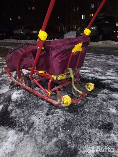 Санки с выдвижными колесами