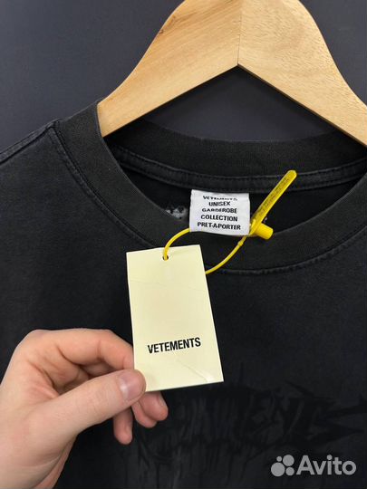 Футболка Vetements оверсайз (коллекция 2025)