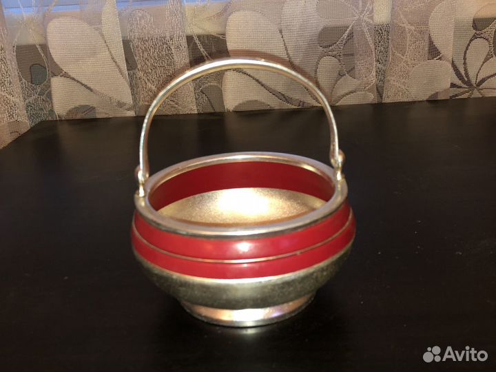 Конфетница