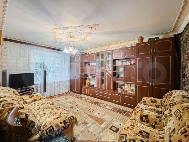 3-к. квартира, 81,7 м², 1/10 эт.