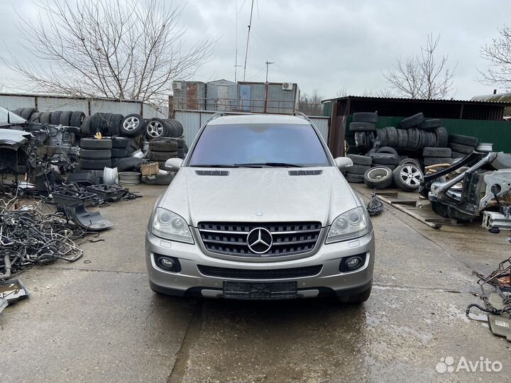 В разборе Mercedes M-class ML350 W164 M272 3.5