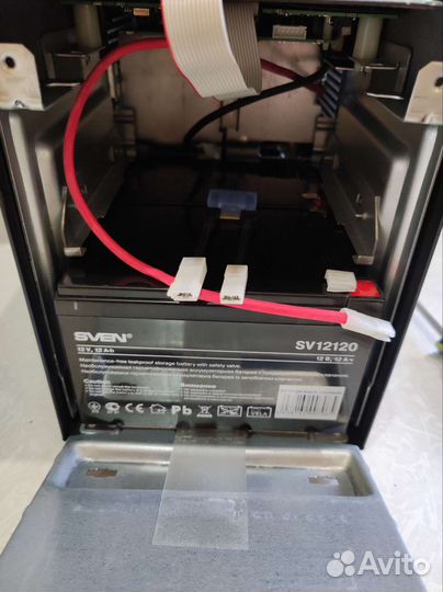 Ибп APC Smart-UPS smt1000i