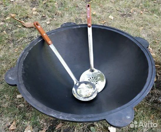 Казан чугунный 22 литра комплект