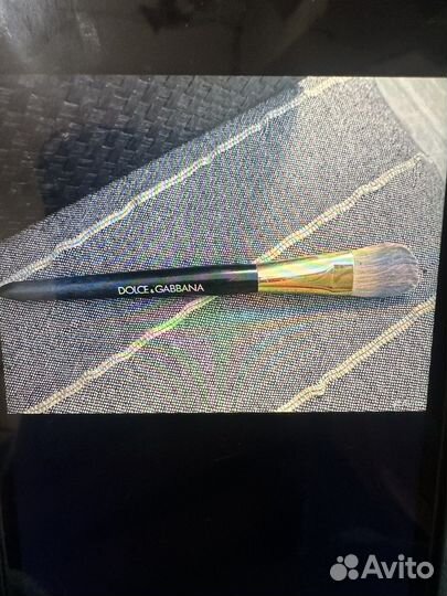 Кисть для тон основы dolce gabbana