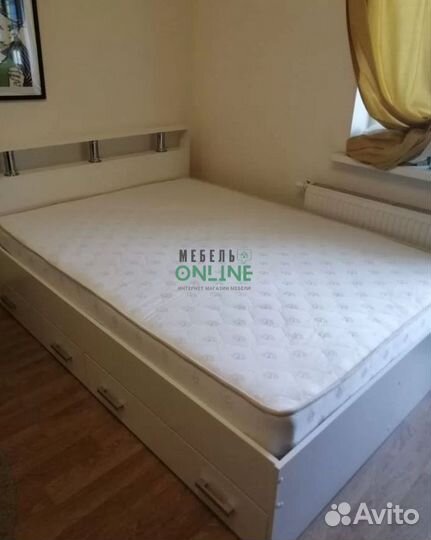 Кровать двуспальная с ящиками в комплетке