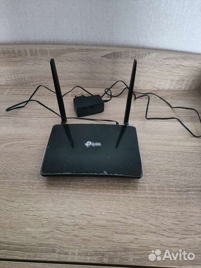 Роутер tp-link mr400