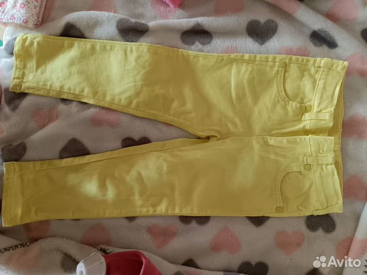 Джинсы на девочку 92