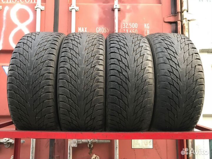 Nokian Tyres Hakkapeliitta R2 235/55 R17 96J