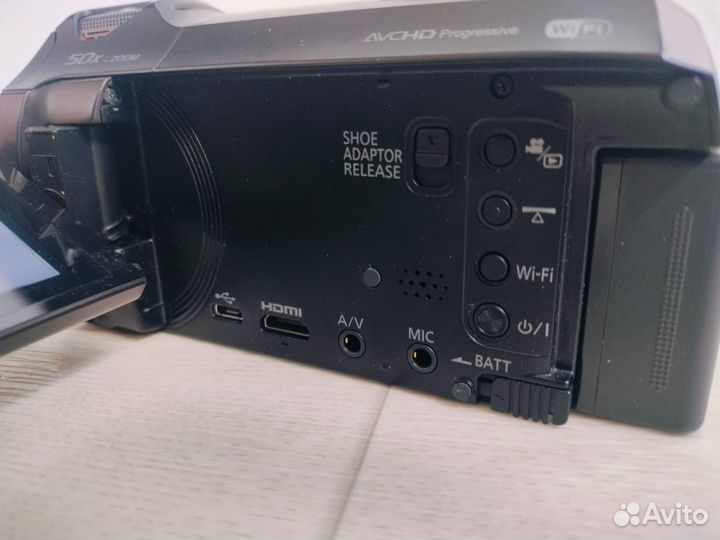 Видеокамера Panasonic HC-V750 Wi-Fi
