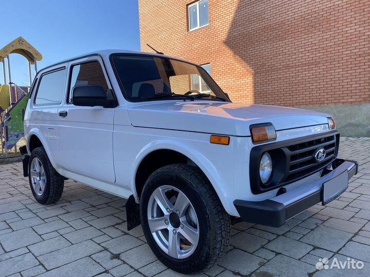 ВАЗ Niva Legend 1.7 МТ, 2023, 25 500 км