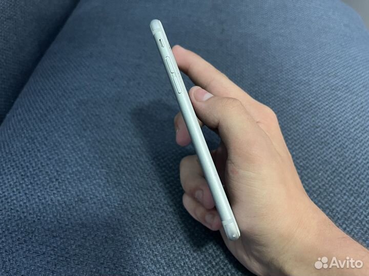 iPhone 6S, 64 ГБ