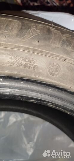 Goodyear EfficientGrip SUV 235/55 R19 105V