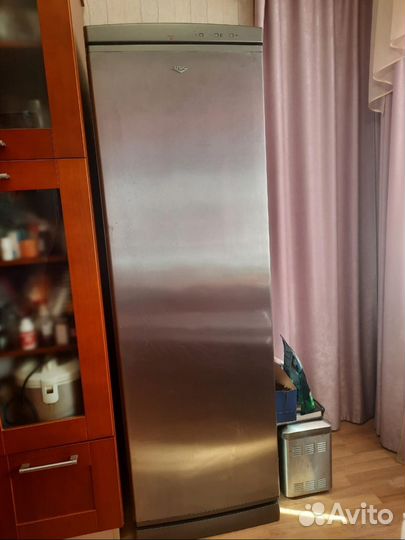 Однокамерный холодильник UPO