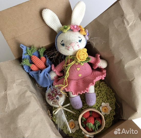 Мягкая игрушка заяц