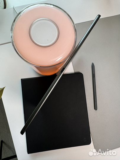 Amazon Kindle Scribe 64 GB + Premium Pen