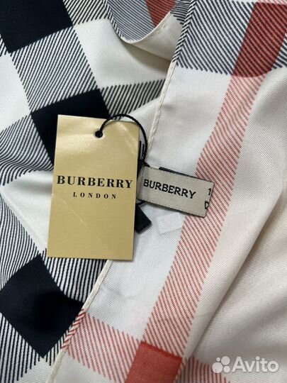 Платок Burberry