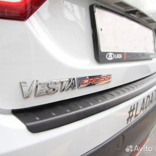 Накладка на задний бампер Лада Веста SW cross