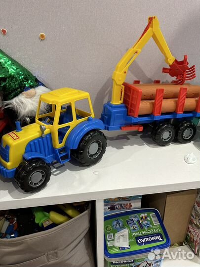 Машинка Лесовоз