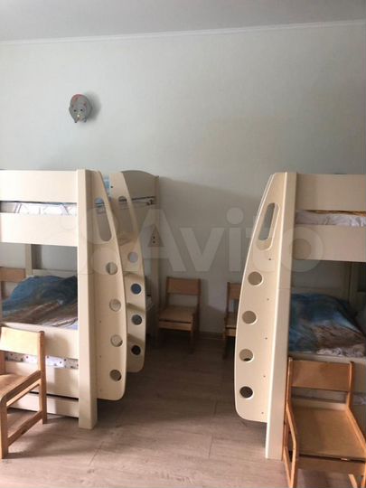 Сосновая 1, 738м2