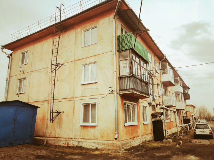 2-к. квартира, 45 м², 3/3 эт.