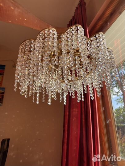 Люстра хрустальная