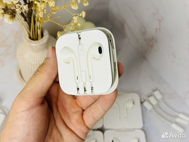 Наушники Apple earpods lightning