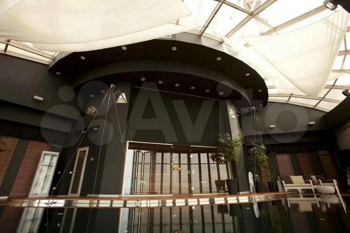 4-к. квартира, 350 м², 21/22 эт.