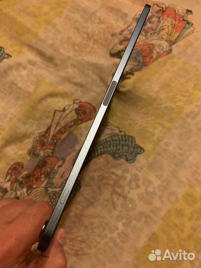 iPad air 5 2022 m1 blue