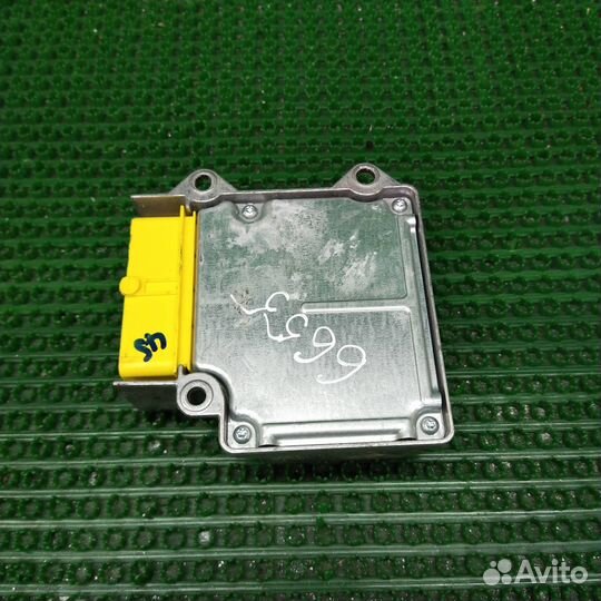 Блок управления подушками безопасности Volkswagen