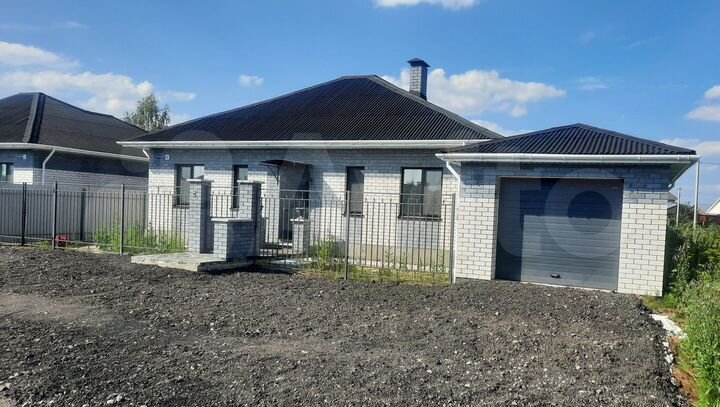 Дом 136 м² на участке 5 сот.