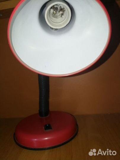 Лампа настольная без провода