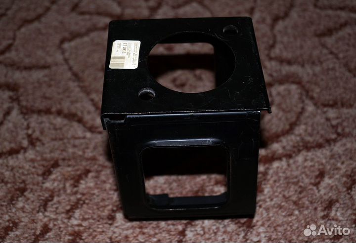 Кронштейн ваз 21213 вакуумного усилителя