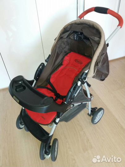 Продаю детскую коляску Graco