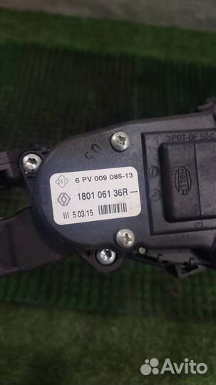 Педаль газа электронная Renault Duster 2015