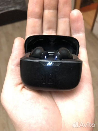 Наушники jbl Tune 230NC