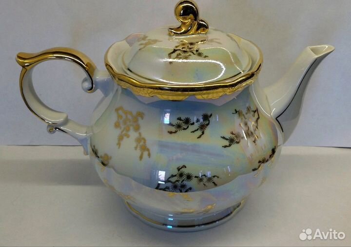Большой чайник 1,8 литра.фарфор, позолота ГДР гер