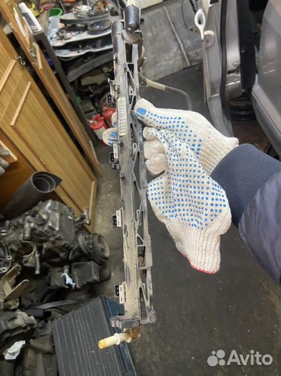 Топливная рампа с форсунками Ford Fusion 1,4