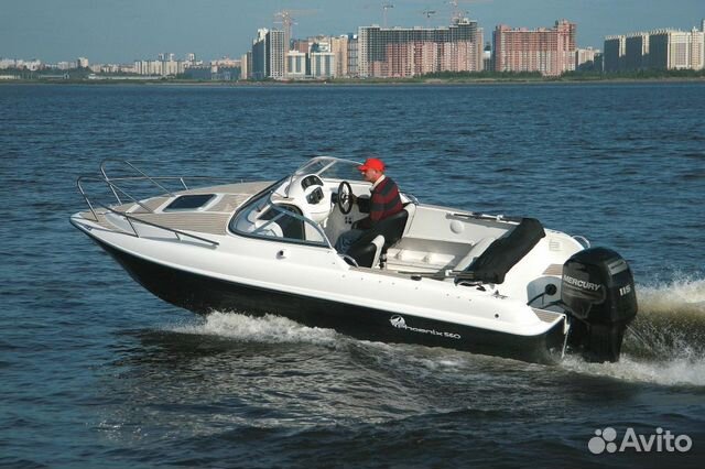 Катер Phoenix 560
