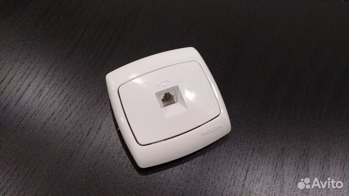 Розетка Модемная Schneider Wessen Рондо RJ-11