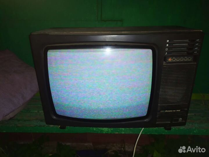 Телевизор rekord 381
