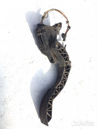 Педаль газа Audi A4 B5