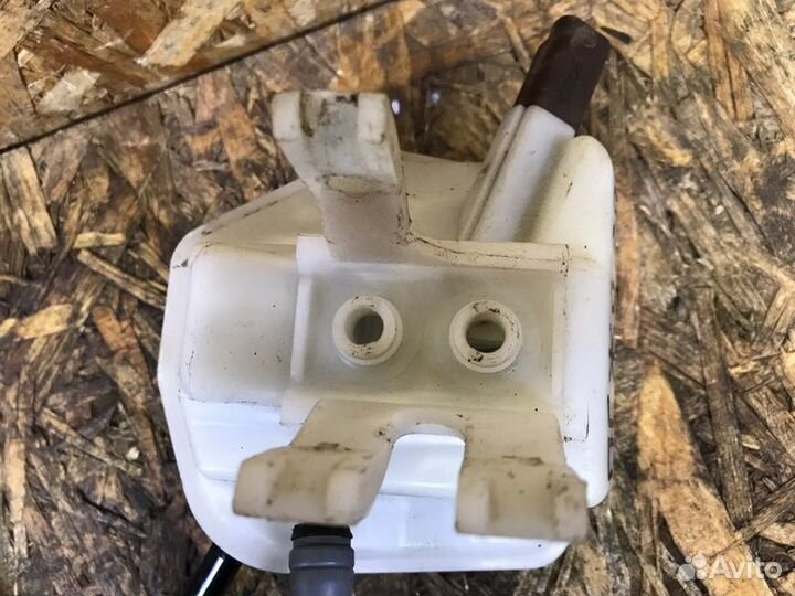 Бачок для тормозной жидкости Peugeot 308 хетчбек