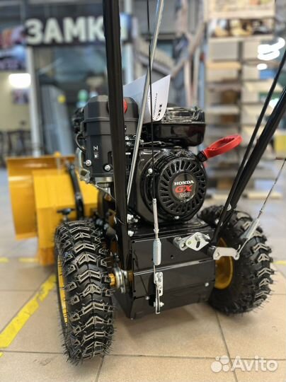 Подметальная машина Honda GX240Proffi 8HP