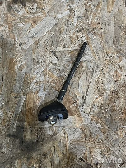 Штатная антенна santa fe 2