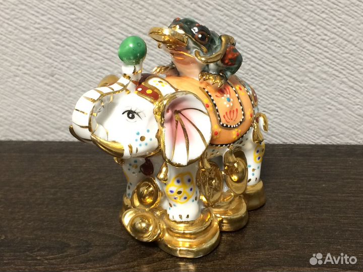 Статуэтка / Слон с жабой на спине / фэн-шуй