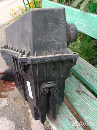 Корпус воздушного фильтра skoda fabia